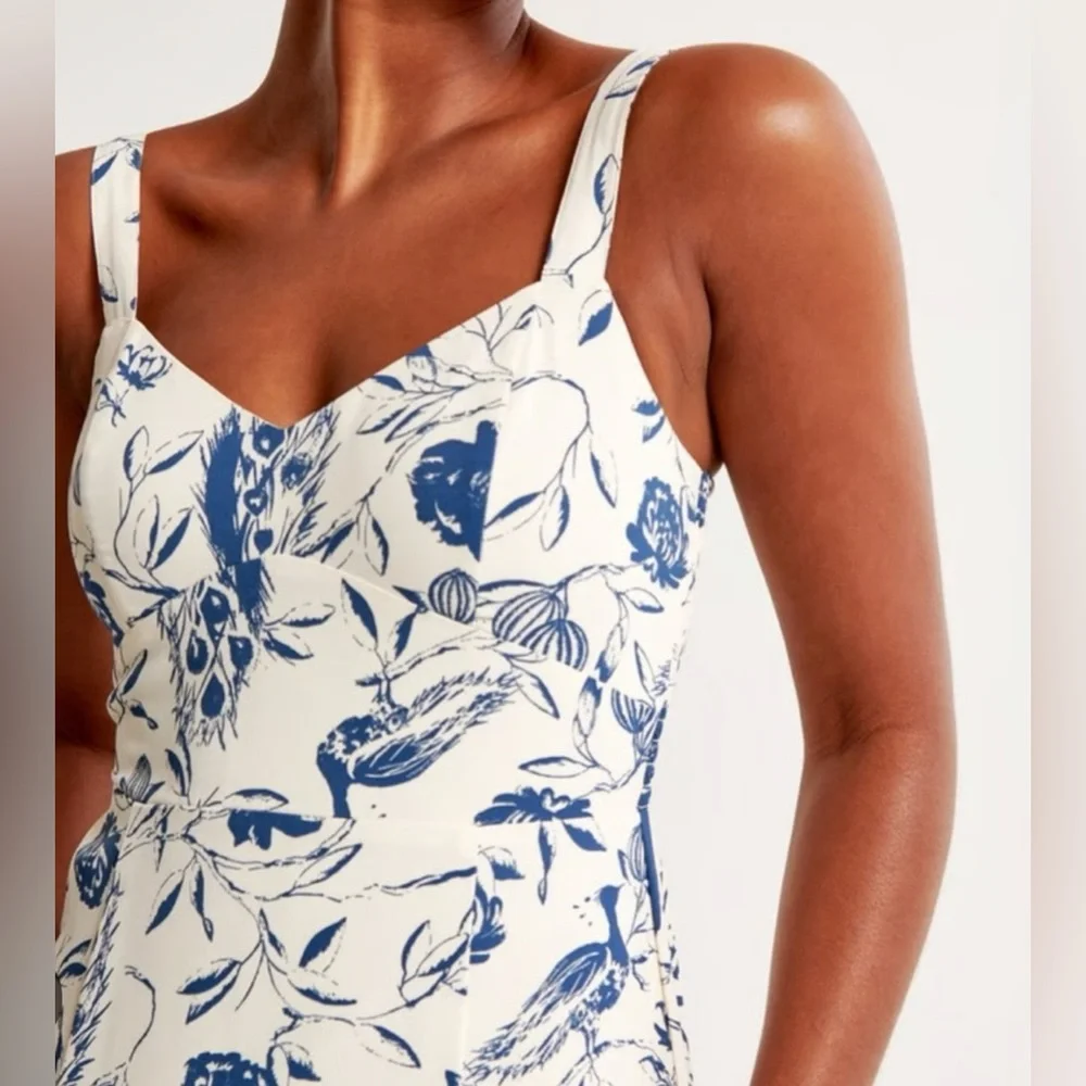 ABERCROMBIE & FITCH Drama Ruffle Tiered Maxi Dress size M NWT $150